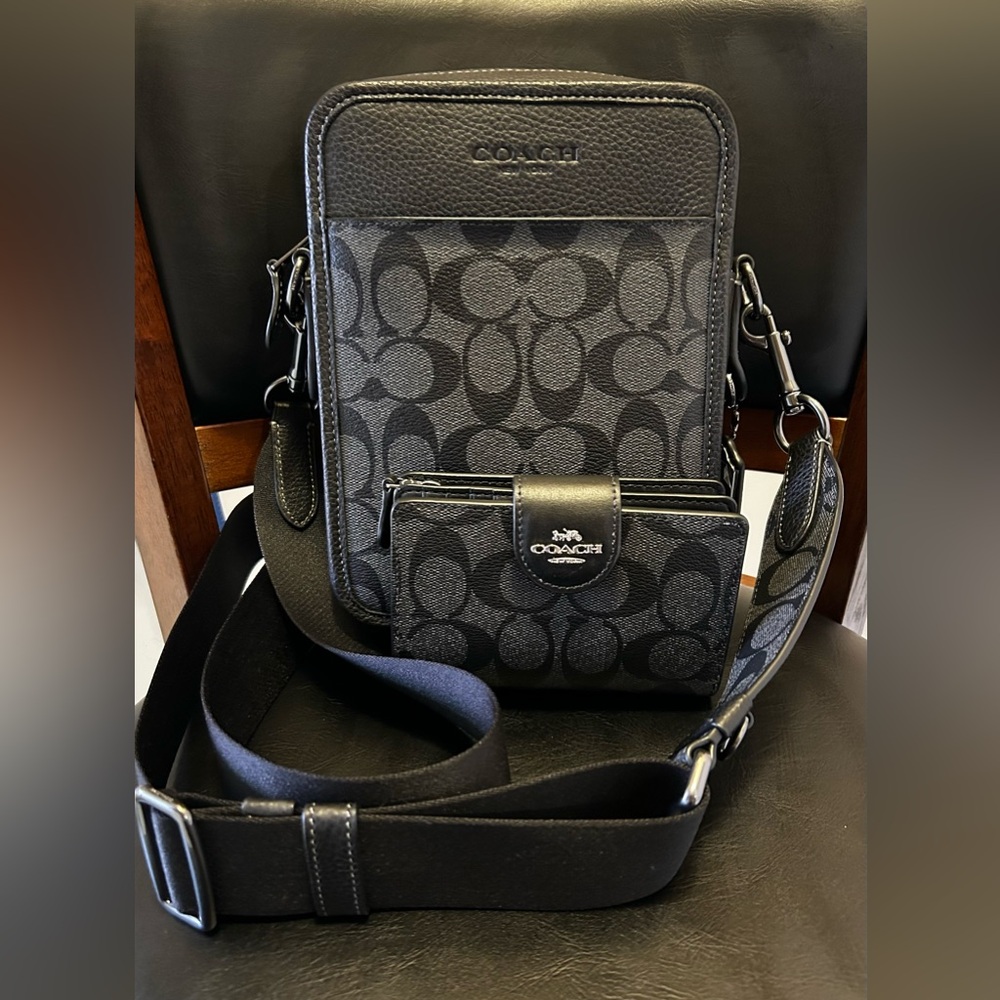 Coach Sullivan Crossbody In Signature Canvas w/ matching wallet NWOT